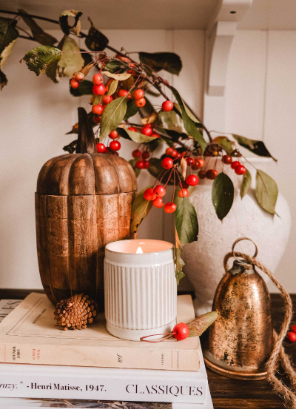 MIMI&AUGUST -  Bougie de Noël Canneberges épicées 8oz