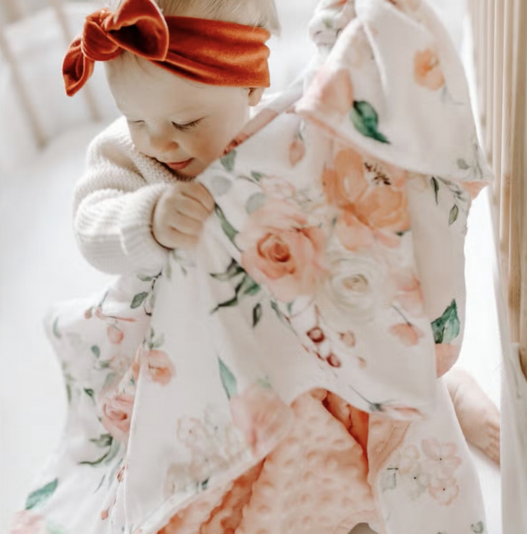 HONEY LEMONADE - Couverture Minky pour bébé - Peach Floral